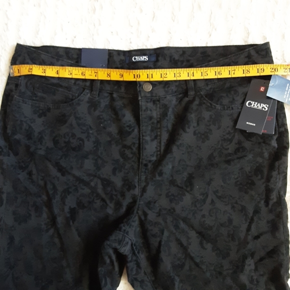 PLUS SIZE CHAPS PATTERNED STRETCH SKINNY JEANS SIZE 18W NWT - Picture 5 of 7